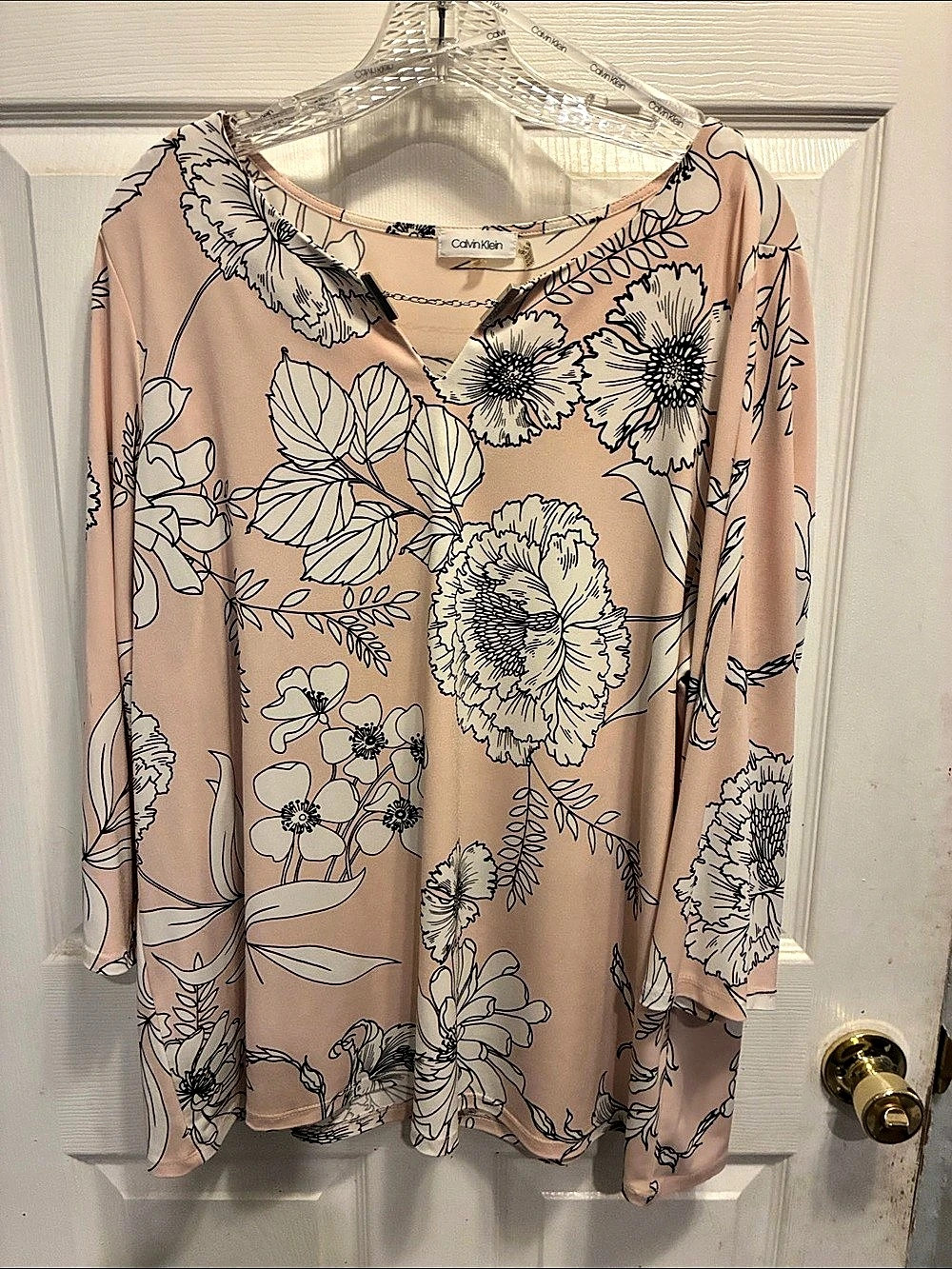Calvin Klein Floral Blouse in Pink & Black Size XL Like New
